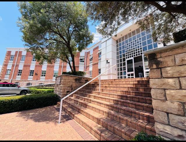 412M² OFFICE TO LET IN FOURWAYS